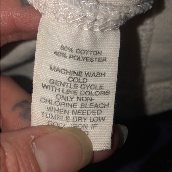 💕 GIFTED💕Per Se cream sweater - Picture 4 of 4